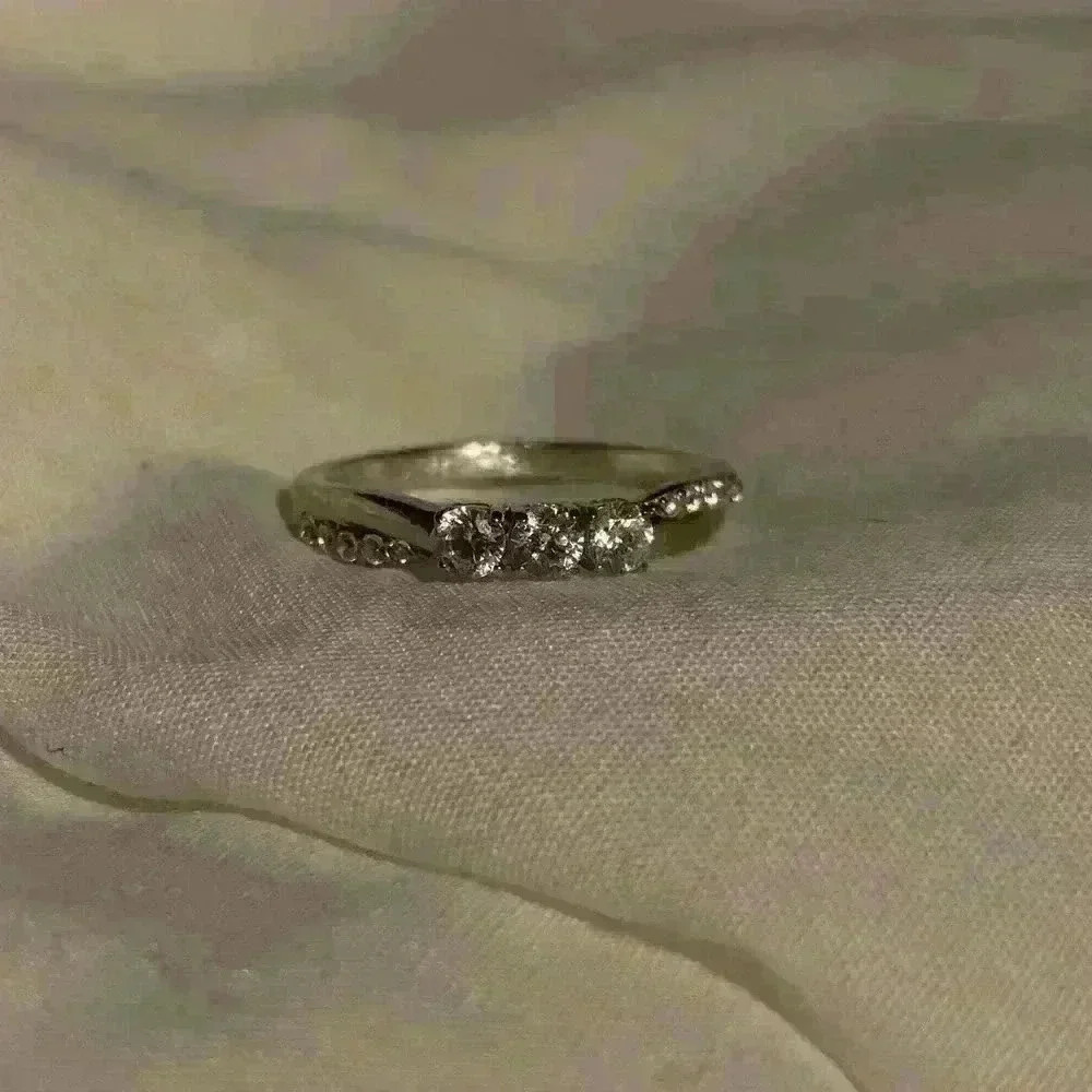 COPY - Three infinity cubic zirconia diamond ring